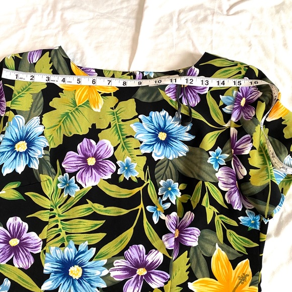 floral dress by kathie Lee - Picture 4 of 8